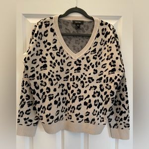 LAST CALL! Karen Kane cheetah sweater size M